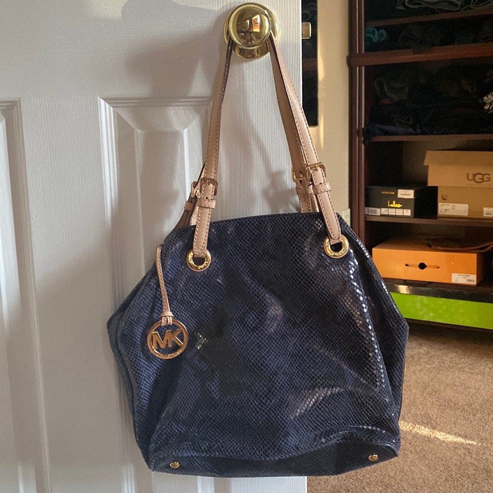 Michael Kors purse